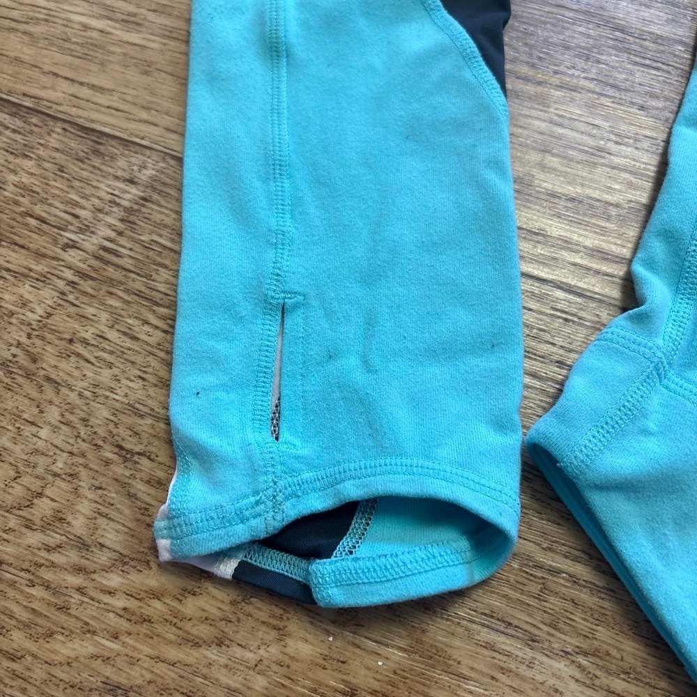 Lululemon Half Moon Jacket Angel Blue Size 8 - Picture 3 of 8